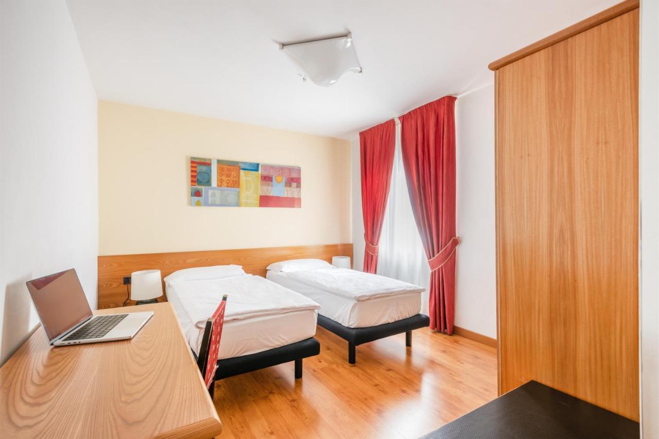 מדונה די קמפיליו Hotel Alpina מראה חיצוני תמונה