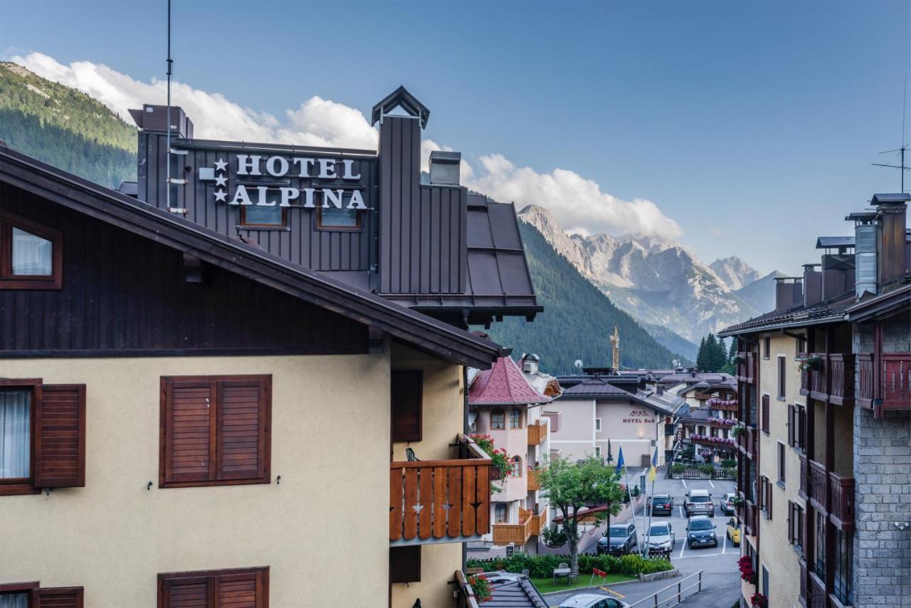 מדונה די קמפיליו Hotel Alpina מראה חיצוני תמונה
