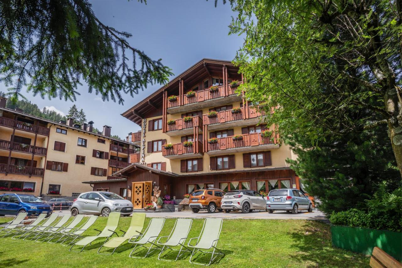 מדונה די קמפיליו Hotel Alpina מראה חיצוני תמונה