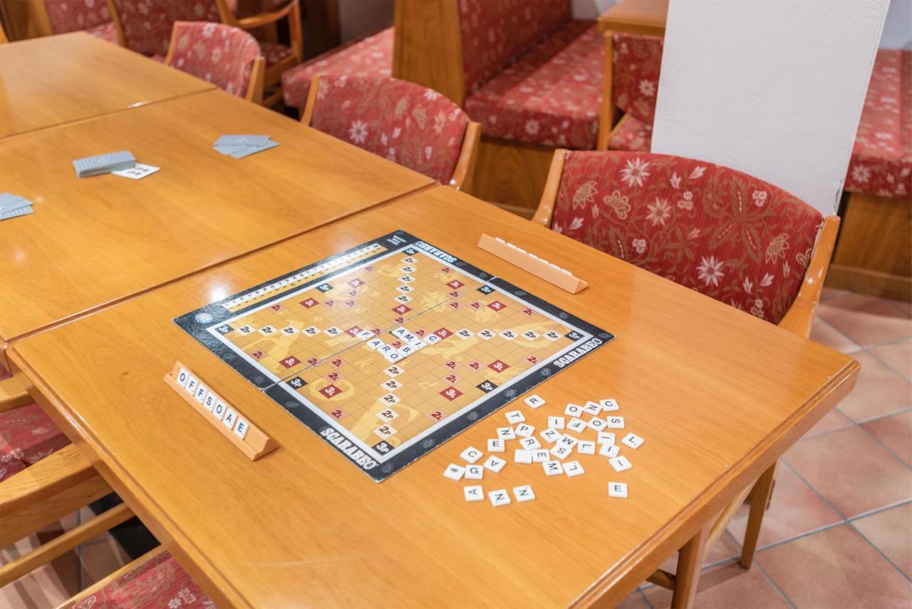 מדונה די קמפיליו Hotel Alpina מראה חיצוני תמונה